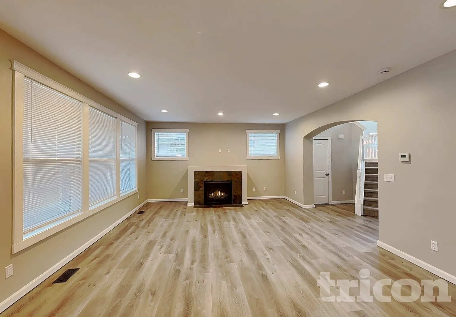 20401 94th Avenue East Graham WA — Photo 2