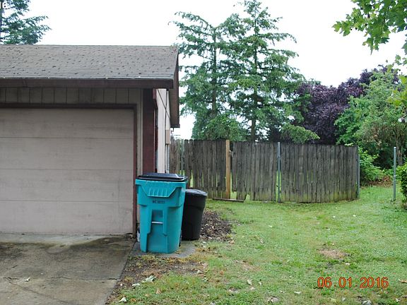 4th image of 5603 NE 38th St