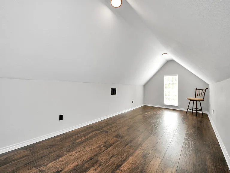 1603 Dove Run — Photo 31