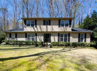 1109 Timberland Dr, Lilburn, GA