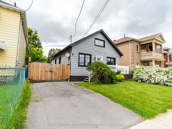 3rd image of 141 Chevrier Ave