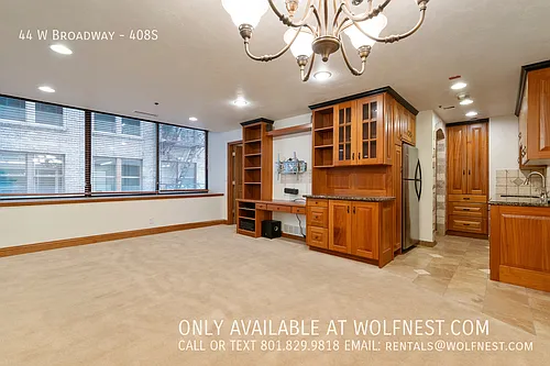44 W Broadway #408S Photo 1