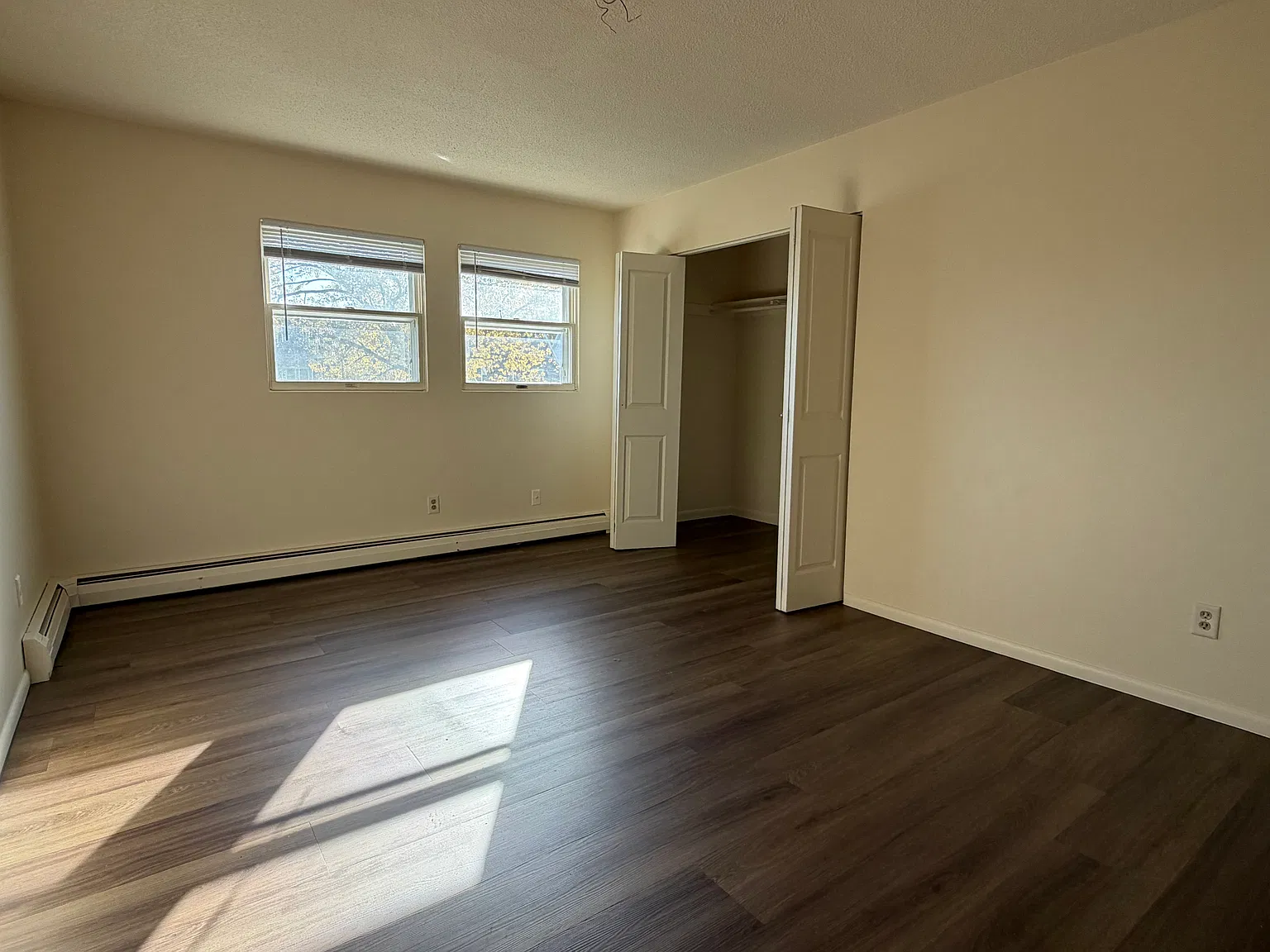 1217 Faxon St — Photo 3