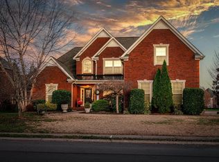 1304 Saint Ives Ct, Murfreesboro, TN 37128