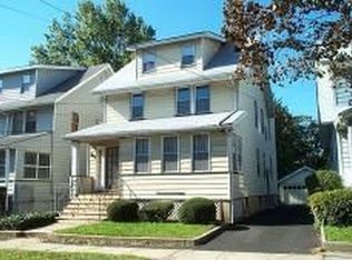 57 Smith St, Irvington, NJ 07111