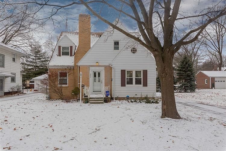 1st image of 1844 N Adams St