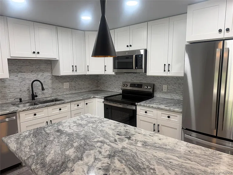 13952 E Marina Dr #104 — Photo 1