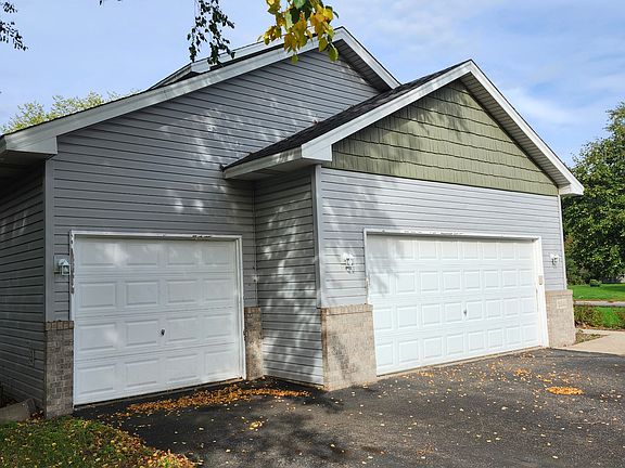 3rd image of 15344 Linnet St NW