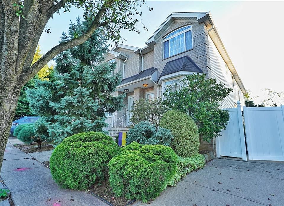 2nd image of 24 Altavista Ct