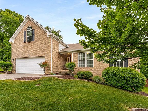 5th image of 920 Holgate Ct