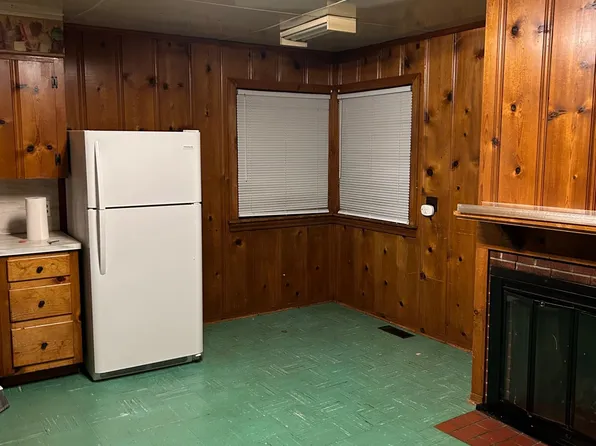 206 Clyde St #A, Beckley, WV 25801