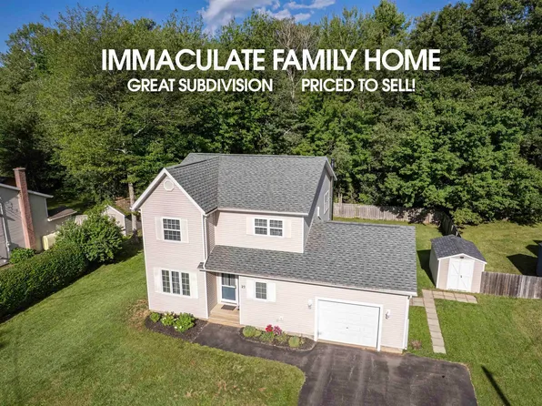 27 Pinecrest Dr, Middleton, NS B0S 1P0