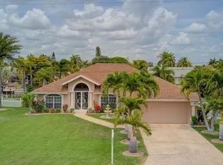 1825 SE 2nd St, Cape Coral, FL 33990