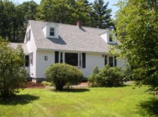 114 Langs Ln, Newmarket, NH 03857