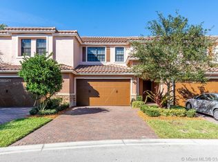 131 Riverwalk Cir W, Fort Lauderdale, FL 33325