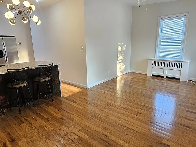 43 McGeory Ave #2 — Photo 4
