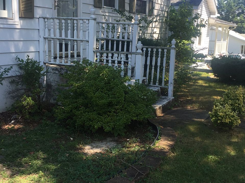 1st image of 4005 Maine Ave NW