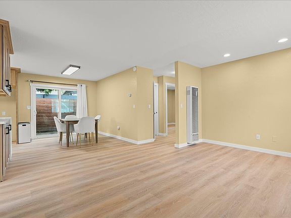 5th image of 570 17th Ave