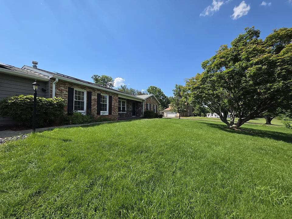 8158 Poplar Grove Dr