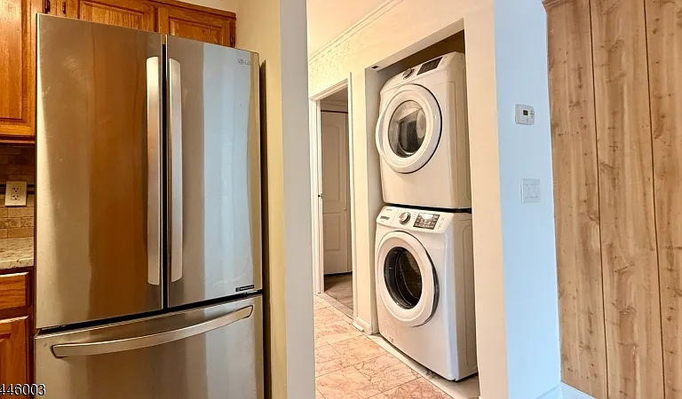 90 E Blackwell St #A — Photo 13