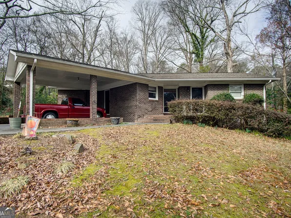 209 Hillcrest Dr, Calhoun, GA 30701