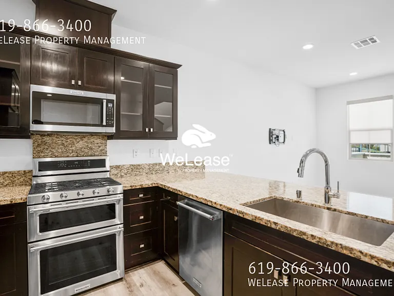 1961 Avenida Citron #117 — Photo 4