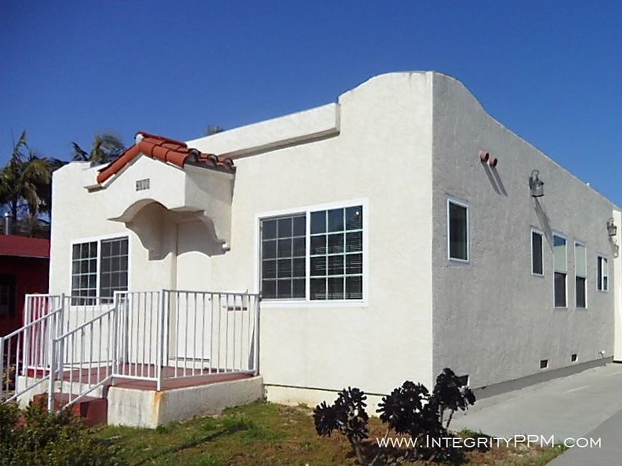 1st image of 4617 34th St