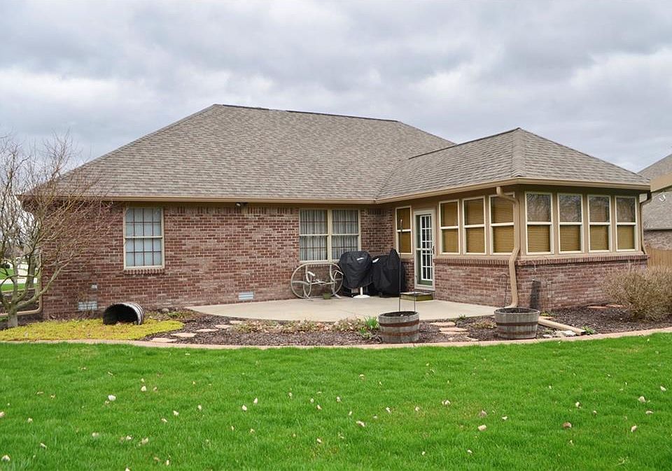 2nd image of 436 Karen Dr