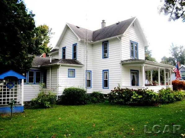 423 Grove St, Hudson, MI 49247