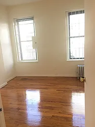 Rented by Warren T Real Estate Corp.