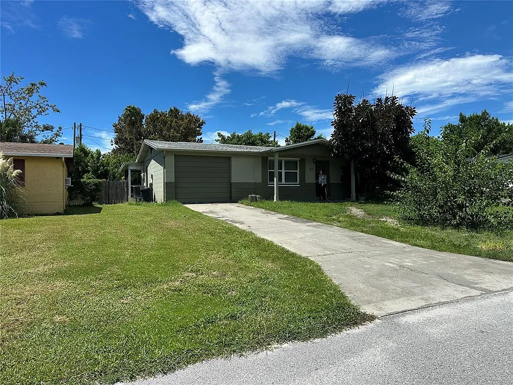 2 bed, 1.0 bath, 1000 sqft, $1,500 — Photo 2