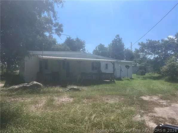 1485 Montford Rd, Maxton, NC 28364