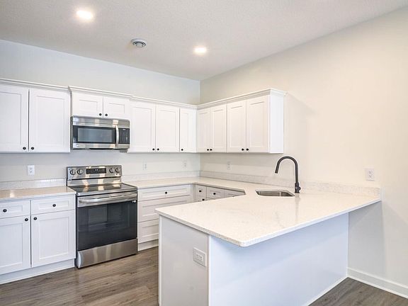 5th image of 750 Oak Moss Pl