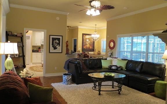 5th image of 1239 Conservancy Dr E