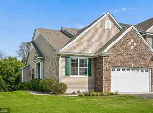 11712 Emery Village Dr N, Champlin, MN 55316
