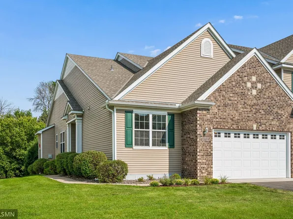 11712 Emery Village Dr N, Champlin, MN 55316