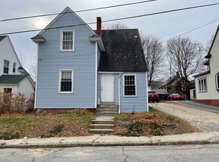207 Knox St, Rumford, ME 04276