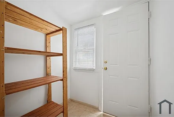 5753 Hunter St — Photo 9
