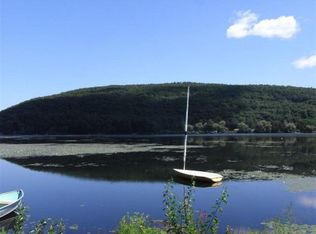 95 Red Cedar Ln, Millerton, NY 12546