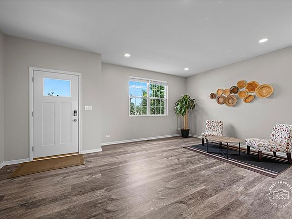 5th image of 3799 Gardenia Dr