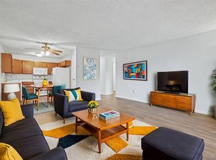 3184 S Heather Gardens Way BUILDING 212-207, Aurora, CO 80014