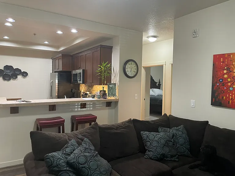 819 NW Wheelock Pl #819 — Photo 43