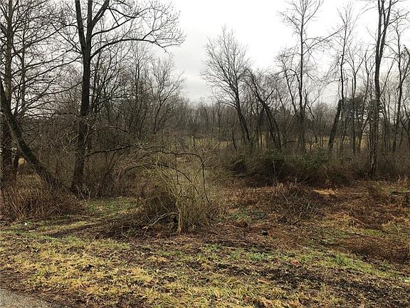 3rd image of 198 Bruno Rd