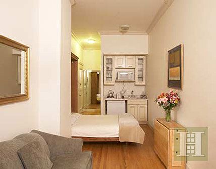 3rd image of 320 W 75th St APT 2C