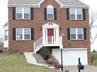 1865 Pioneer Dr, Sewickley, PA 15143