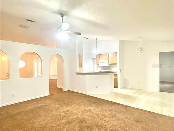 3rd image of 700 Stevelynn Cir