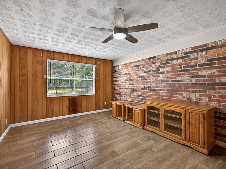 3627 County Road 218 — Photo 30