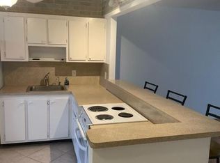 608 NE 2nd St APT 139, Dania, FL 33004