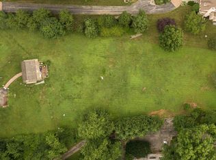 303 Earles Ln, Newtown Square, PA