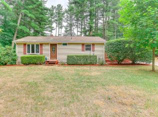 10 Mountainview Dr, Hampden, MA 01036